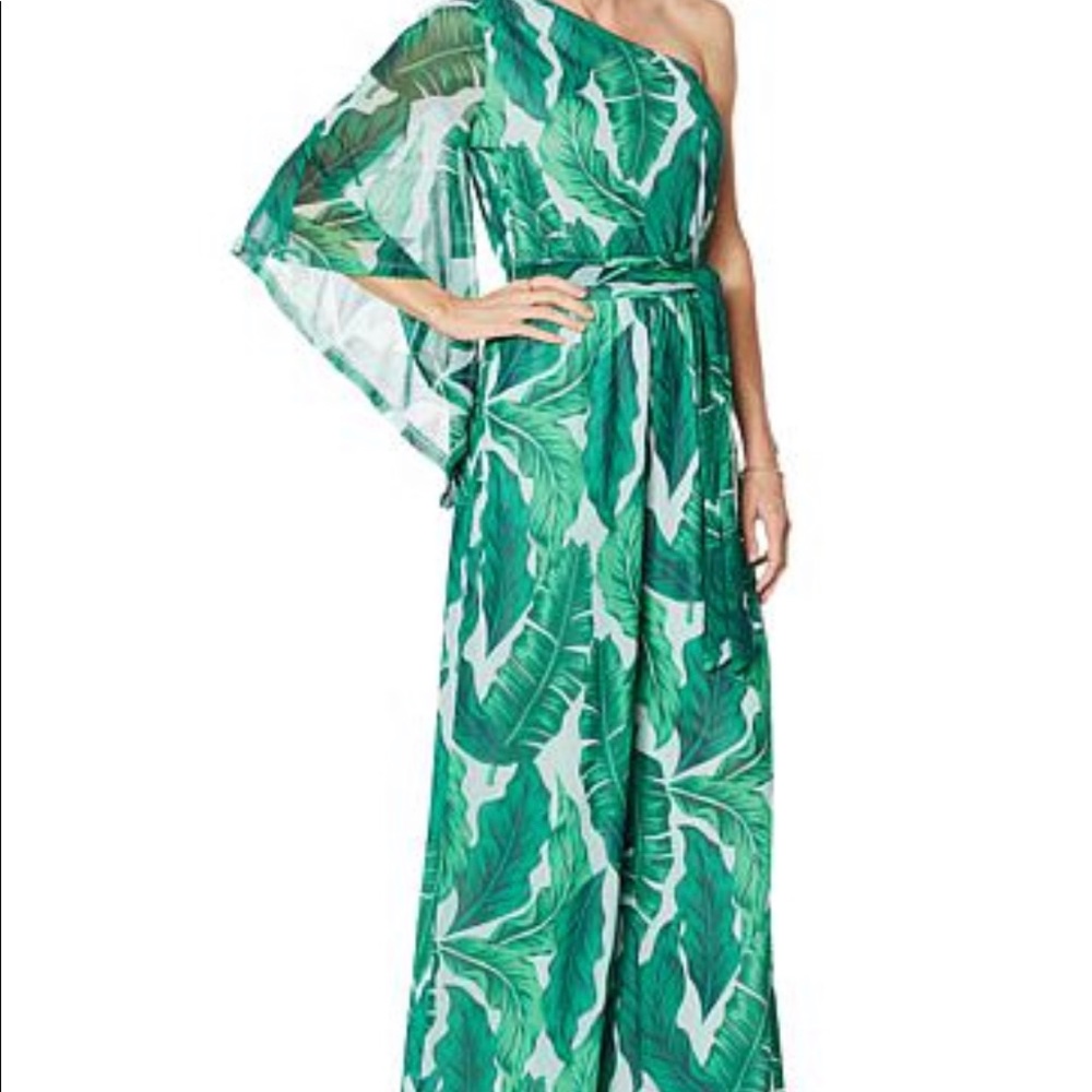 G by Giuliana 1x one shoulder green Leaf jumpsuit. New